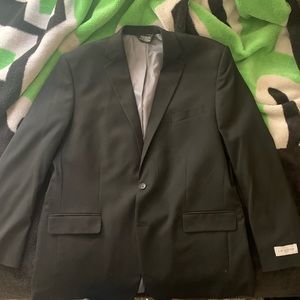 JM Haggar Classic Fit Suit Jacket XL. Haggar pants 36x32. J ferrar XL undershirt